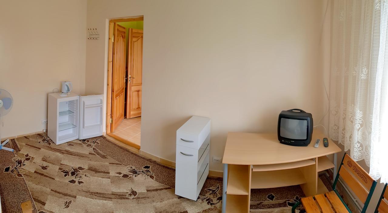 Hotel Перлина Дністра Rudkovtsy Exterior foto