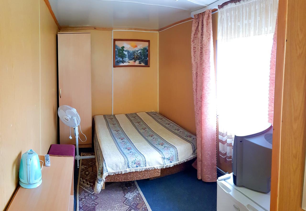 Hotel Перлина Дністра Rudkovtsy Exterior foto